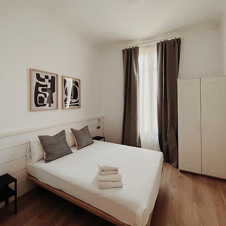 Apartamentos Express By Gaiarooms Барселона Экстерьер фото
